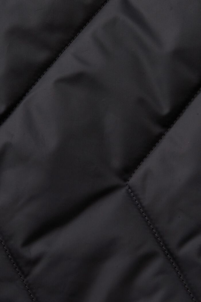 En matière recyclée : la veste matelassée légère, BLACK, detail image number 4