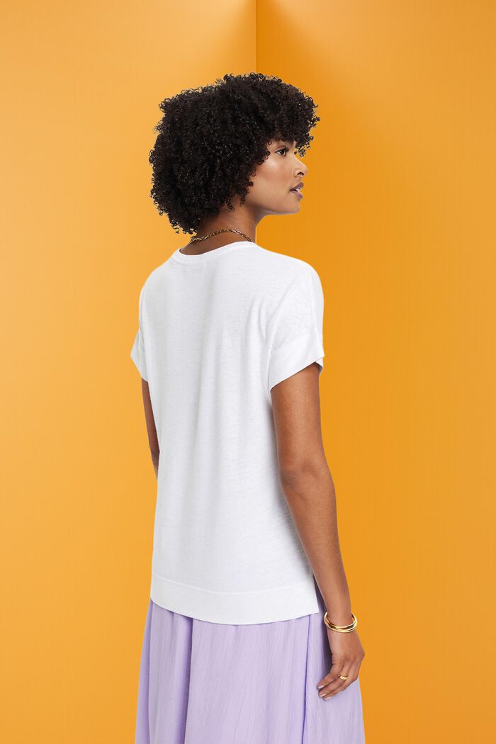 T-shirt en mélange de viscose et de lin orné d’un imprimé sur la poitrine, WHITE, detail image number 3