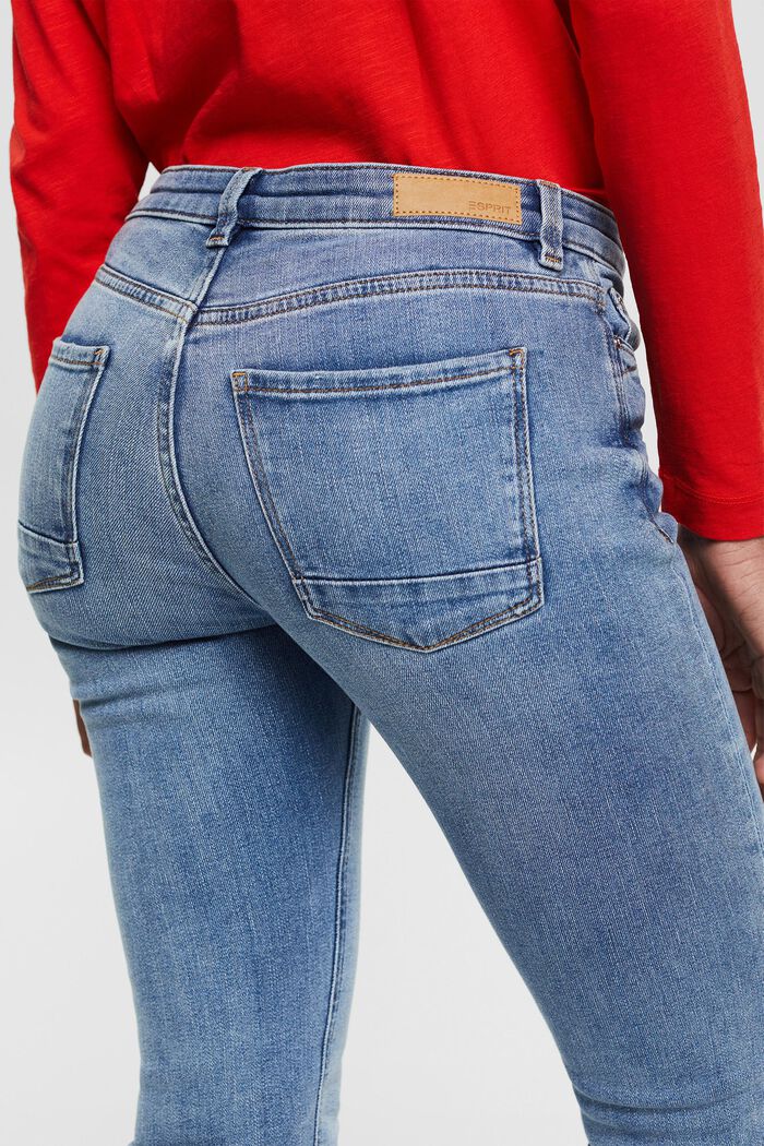 Stretch-Jeans aus Bio-Baumwoll-Mix, BLUE LIGHT WASHED, detail image number 0