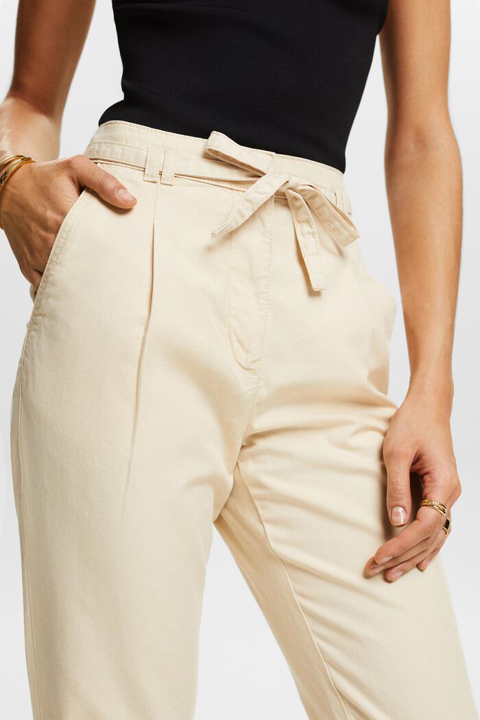 Pantalon chino à ceinture, CREAM BEIGE, detail image number 4