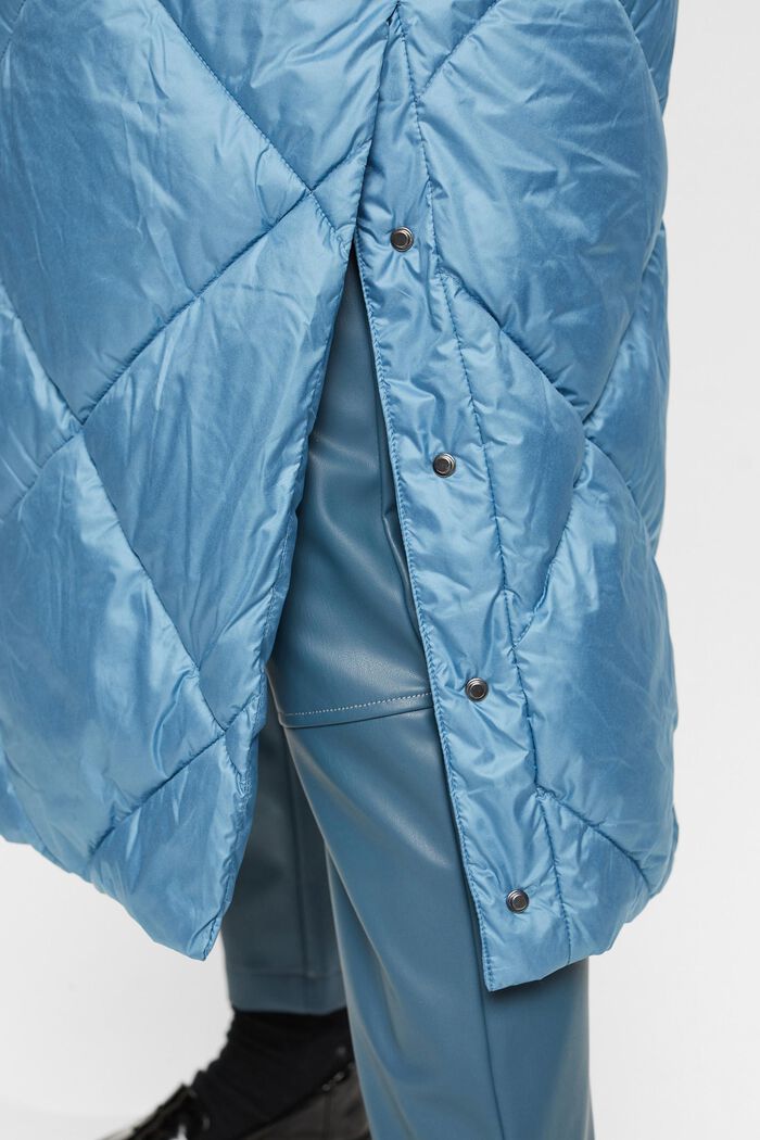 Long manteau matelassé à losanges, BLUE LAVENDER, detail image number 0