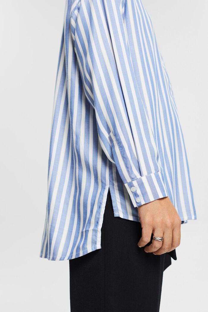 Mit TENCEL™: gestreifte Oversize-Bluse, LIGHT BLUE, detail image number 2