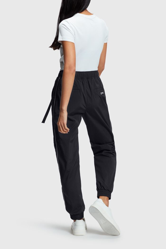 Pantalon de jogging taille haute doté d’une boucle à la taille, BLACK, detail image number 1