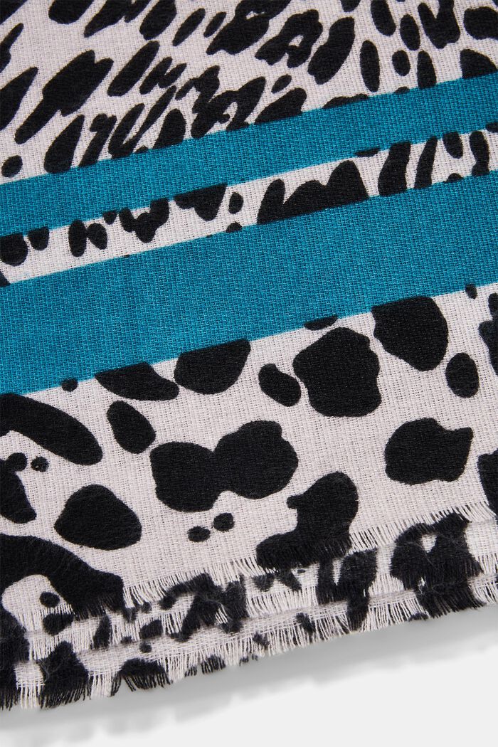 En matière recyclée : le foulard au look léopard, MEDIUM GREY, detail image number 2