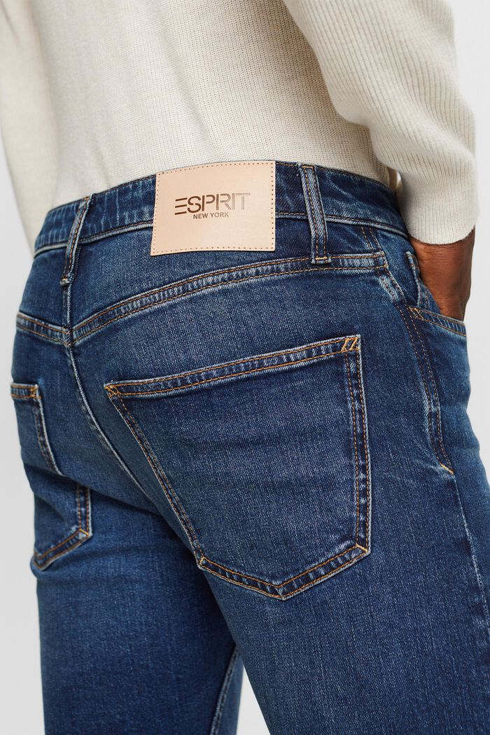 Schmale Jeans mit mittlerer Bundhöhe, BLUE DARK WASHED, detail image number 2