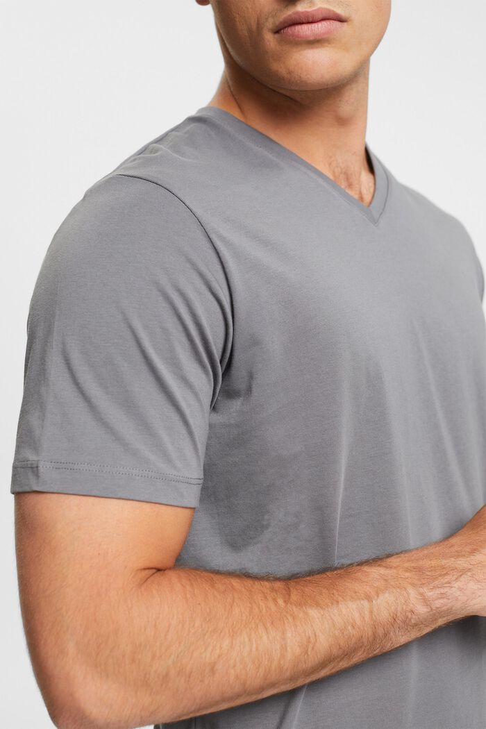 T-shirt à encolure en V en coton durable, DARK GREY, detail image number 0