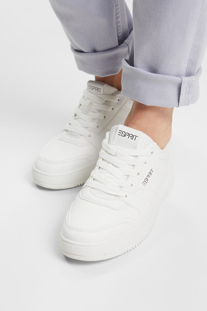 Sneakers aus veganem Leder, WHITE, detail image number 1