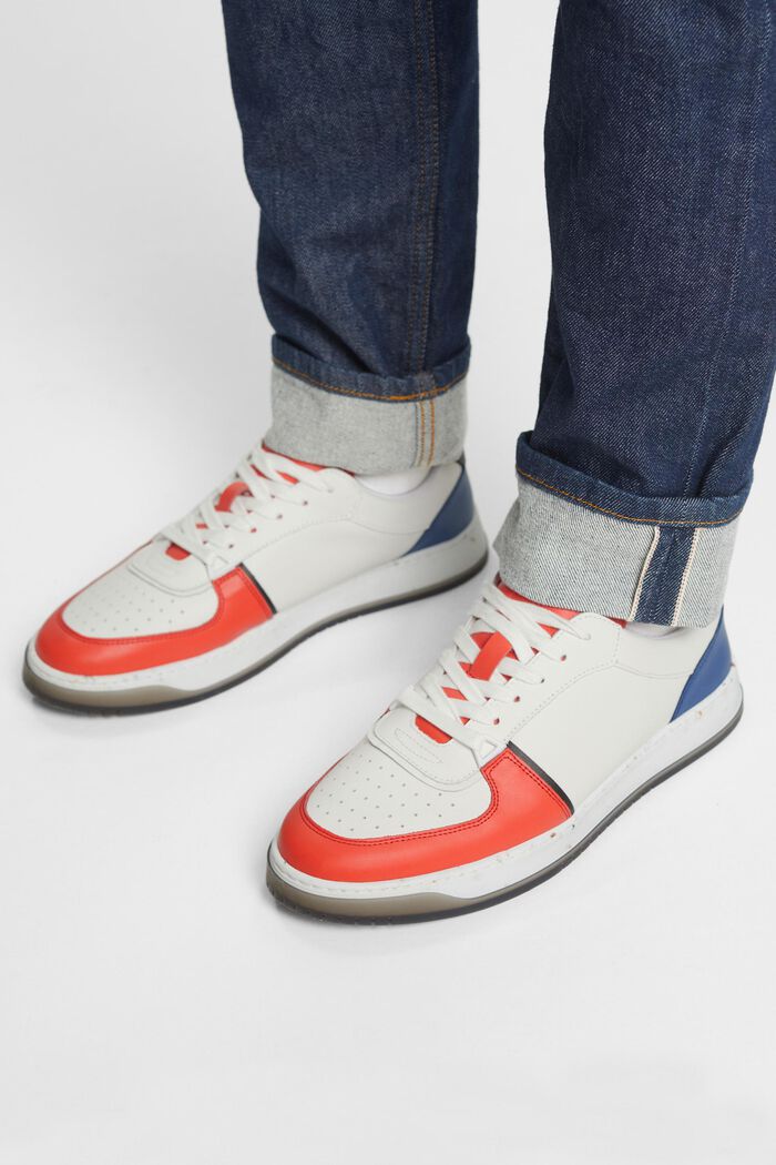 Sneakers à lacets en cuir, CORAL RED, detail image number 1