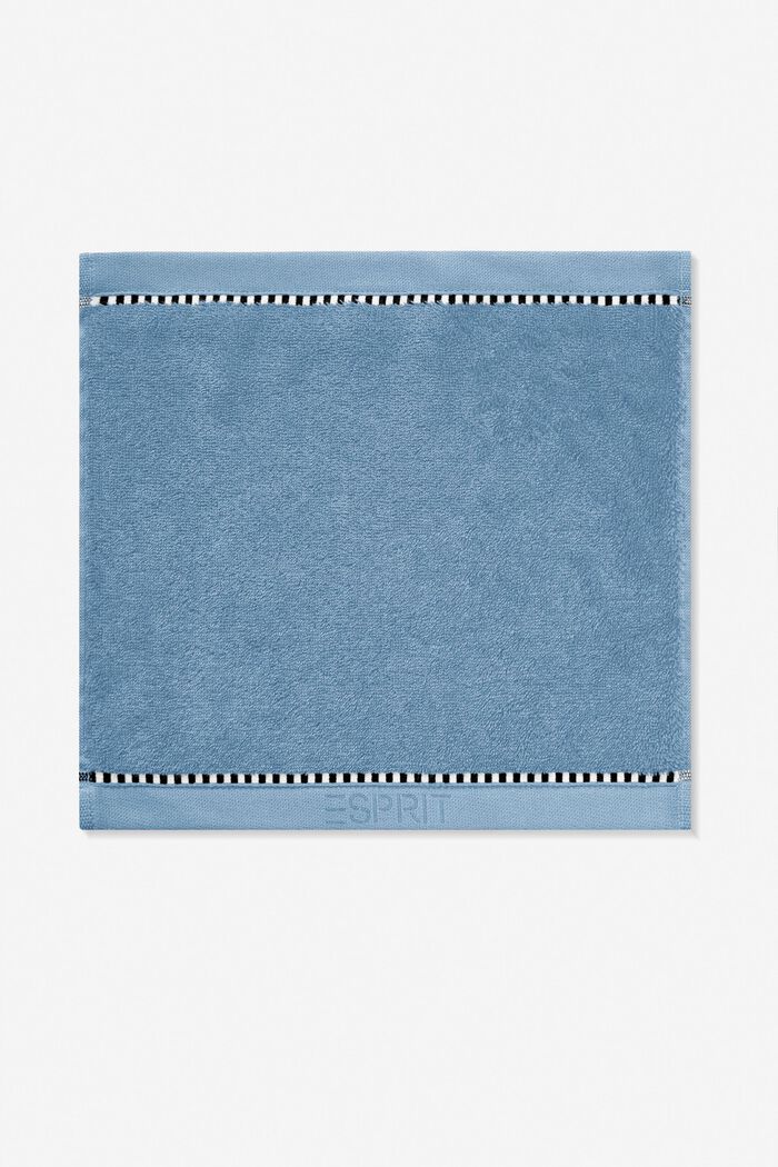 À teneur en TENCEL™ : la collection de serviettes en tissu éponge, SKY BLUE, detail image number 5