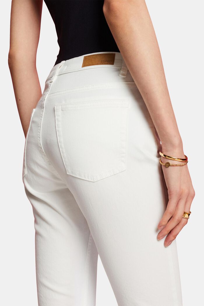 Capri-Jeans mit mittelhohem Bund, WHITE, detail image number 2