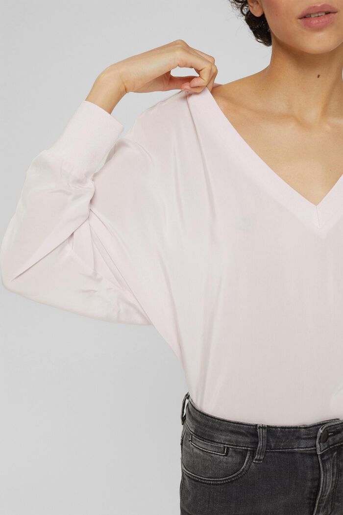 Oversize-Bluse mit LENZING™ ECOVERO™, LIGHT PINK, detail image number 0