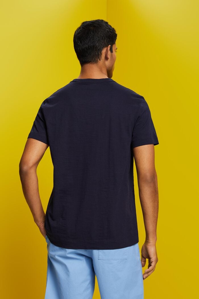 T-shirt en jersey à imprimé sur la poitrine, 100 % coton, NAVY, detail image number 3