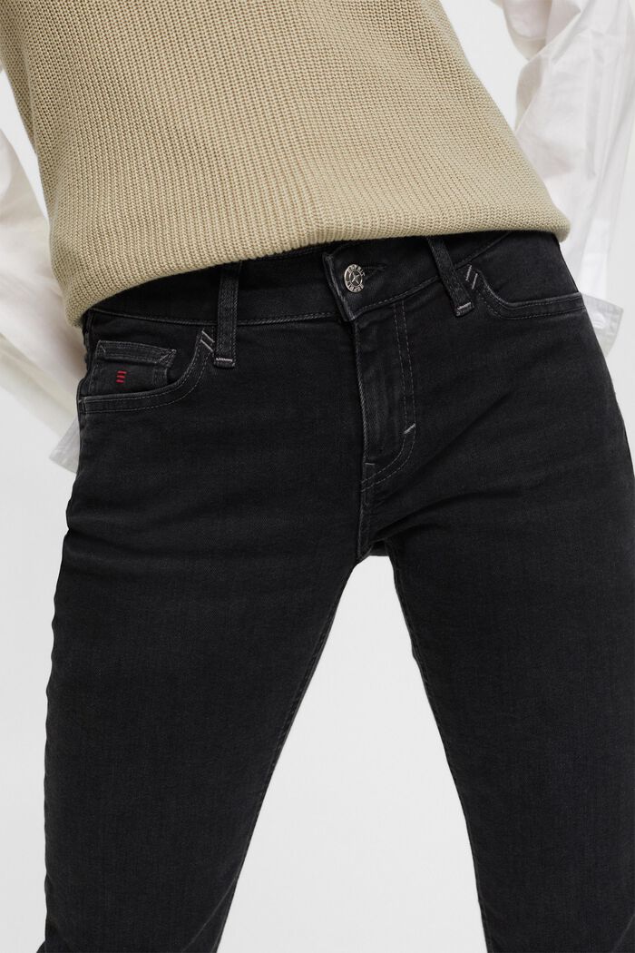 En matière recyclée : le jean stretch de coupe Slim Fit, BLACK RINSE, detail image number 1