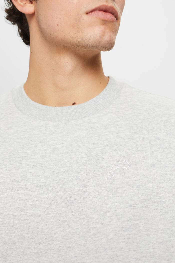 Sweat-shirt orné d’un petit dauphin imprimé, LIGHT GREY, detail image number 2