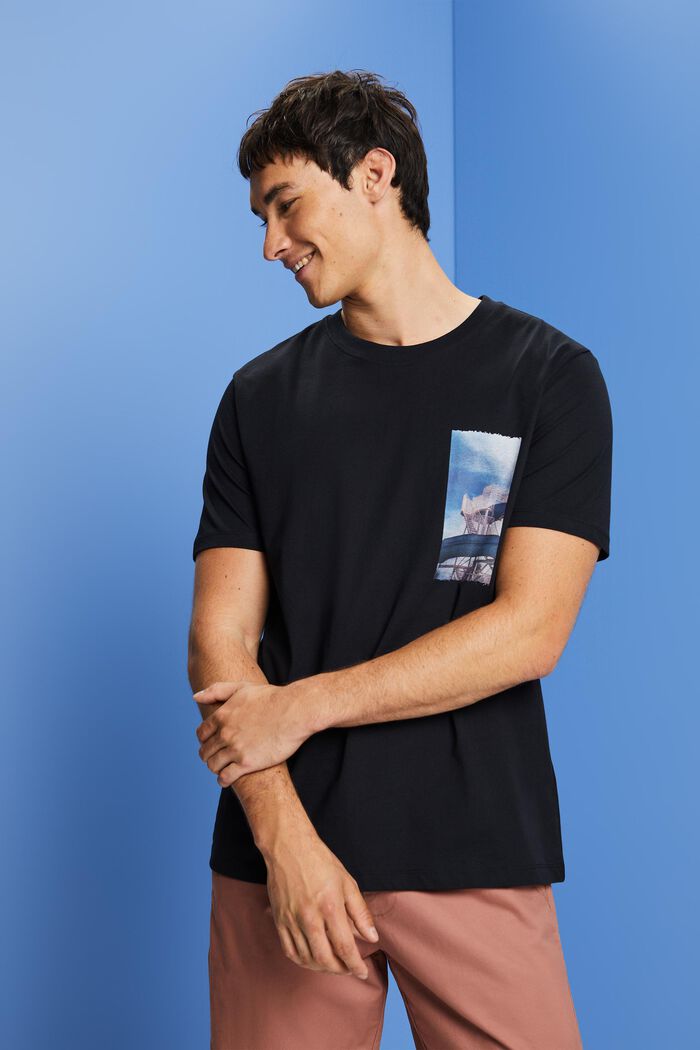 T-Shirt mit Print auf der Brust, 100 % Baumwolle, BLACK, detail image number 0