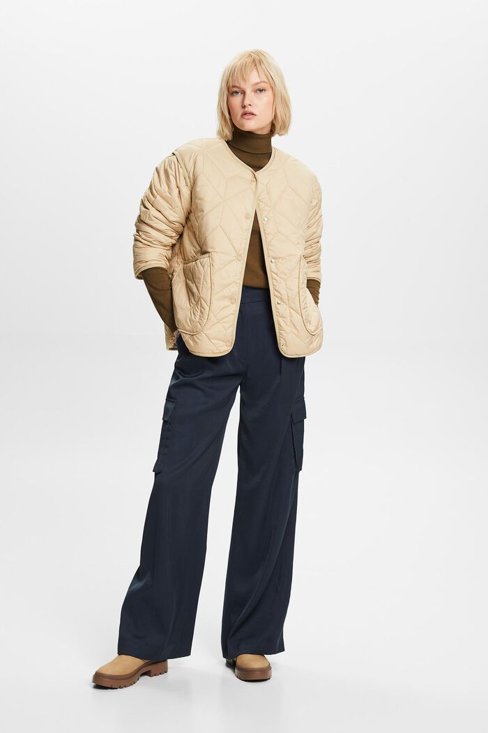 En matière recyclée : la veste matelassée doublée de peluche, SAND, detail image number 4