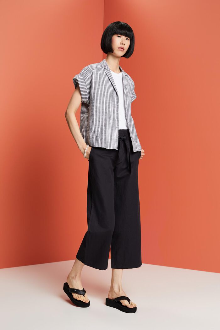 Jupe-culotte en coton et lin dotée d’une ceinture à nouer, BLACK, detail image number 5