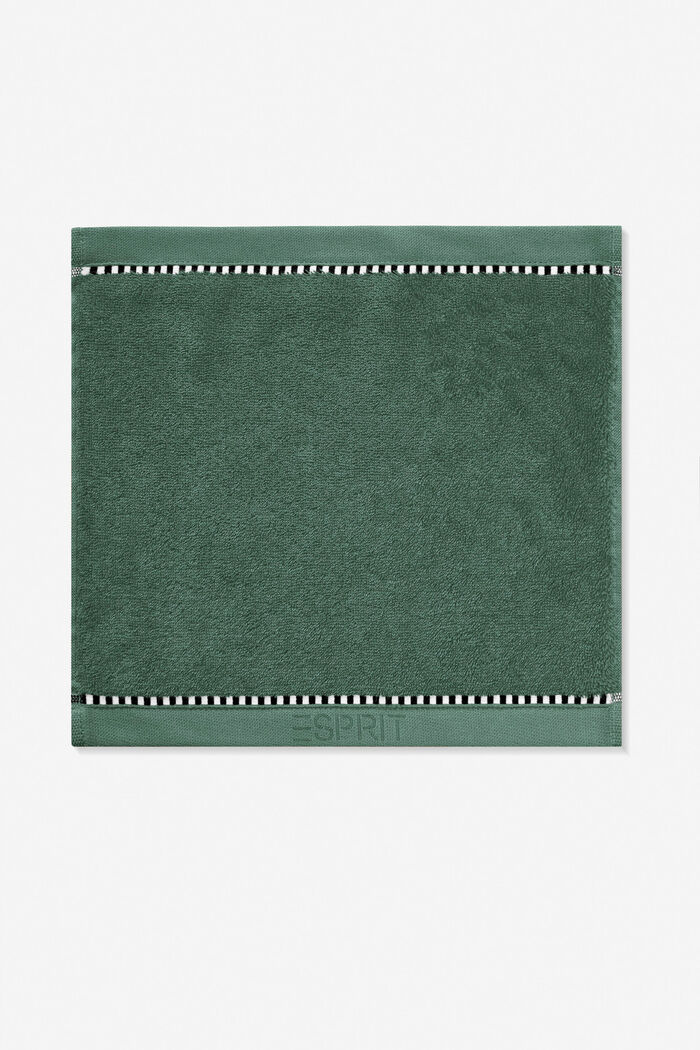 À teneur en TENCEL™ : la collection de serviettes en tissu éponge, MOSS GREEN, detail image number 5