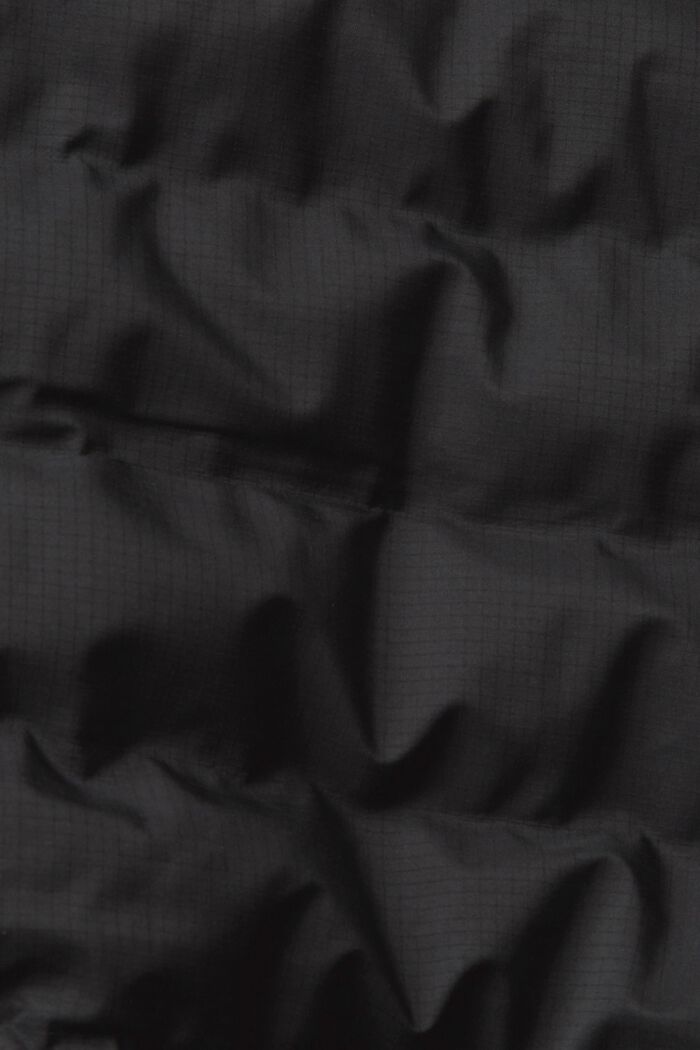 Veste matelassée dotée d’une capuche, BLACK, detail image number 1