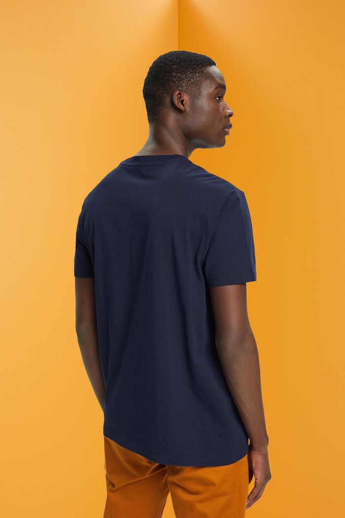 T-shirt de coupe Slim Fit orné d’un petit imprimé sur la poitrine, NAVY, detail image number 3