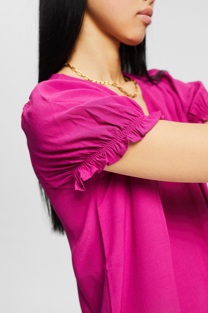 Top façon blouse à teneur en fibres LENZING™ ECOVERO™, PINK FUCHSIA, detail image number 2