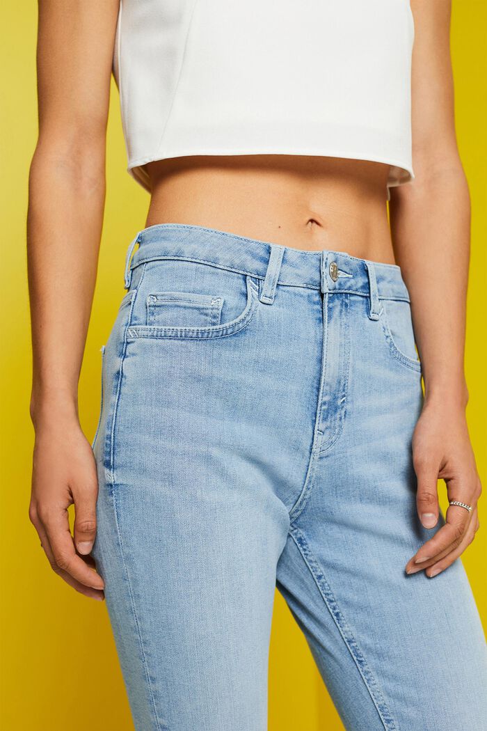 Skinny Jeans in Cropped-Länge, BLUE LIGHT WASHED, detail image number 2