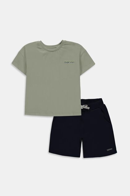 Gemischtes Set: T-Shirt und Shorts