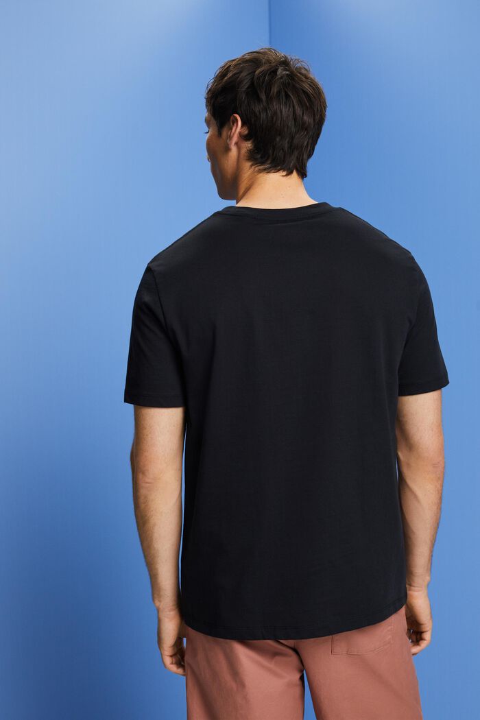 T-Shirt mit Print auf der Brust, 100 % Baumwolle, BLACK, detail image number 3